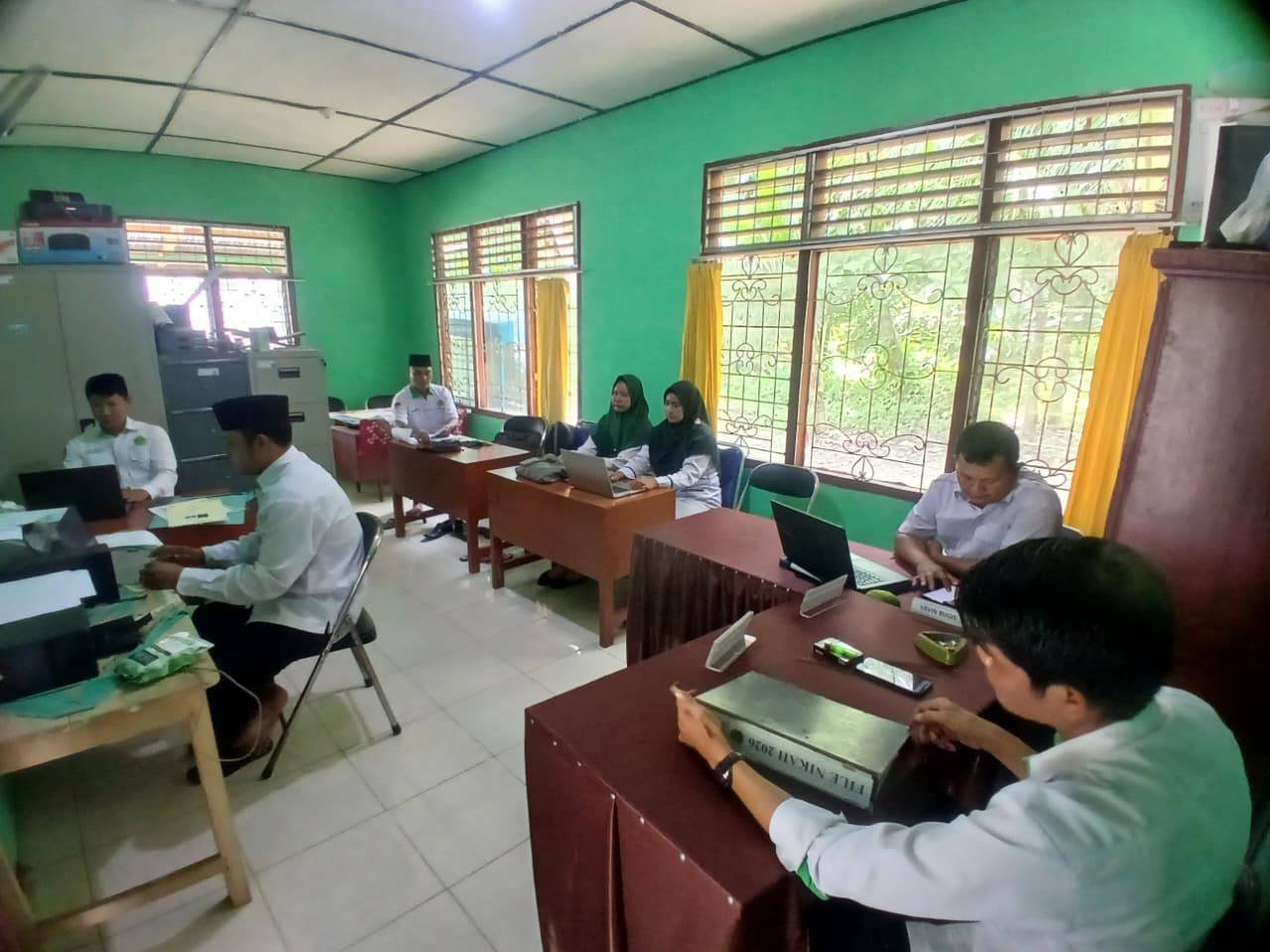 Data Nikah dan Umat Terdokumentasi, KUA Tuhemberua Rampungkan Laporan Bulanan