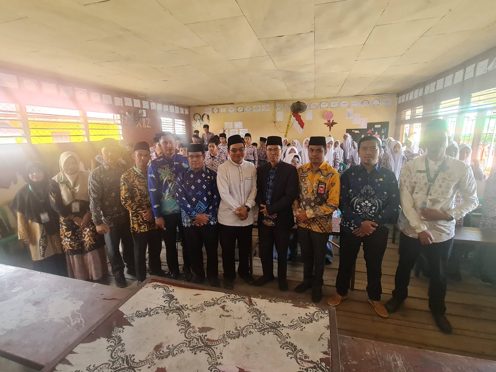 Bentengi Generasi Muda, KUA Tembilahan Hulu Gelar Bimbingan Remaja Usia Sekolah di MA Sabilal Muhtadin
