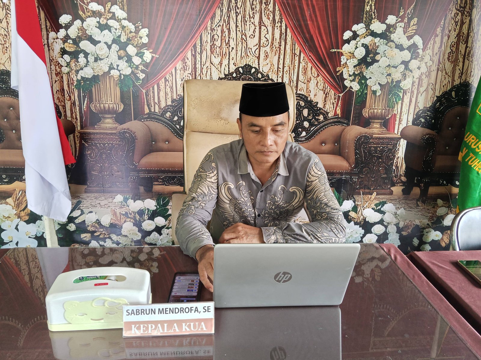 Antara Viral dan Benar: Ketika Informasi Menguji Keimanan