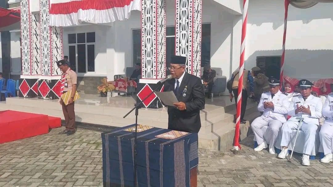 KUA Tapian Dolok Pimpin Doa Upacara HUT ke-81 di Kecamatan Tapian Dolok