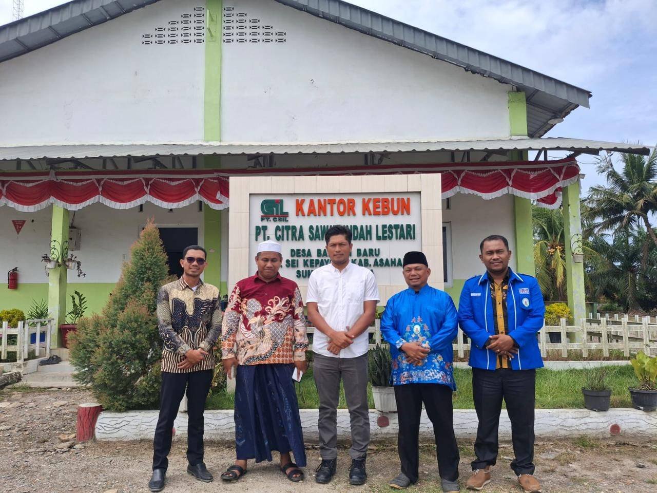Jalin Sinergi, Ka. KUA Sei Kepayang dan Staf Kunjungi PT CSIL Sei Kepayang