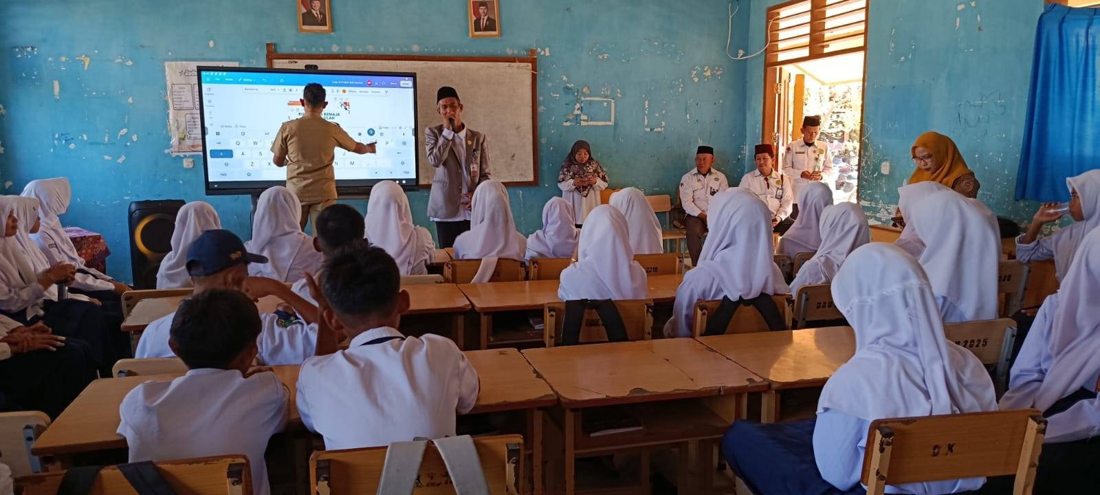 KUA Bantimurung Hadir di SMPN 39 Satap Leang-Leang, Berikan Bimbingan bagi Remaja Usia Sekolah