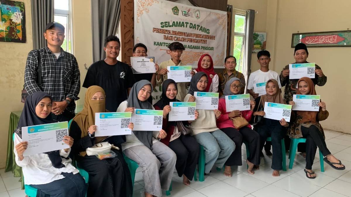 Bukan Sekadar Siap Menikah, KUA Pinggir Bekali Calon Pengantin melalui Bimwin Angkatan XIV