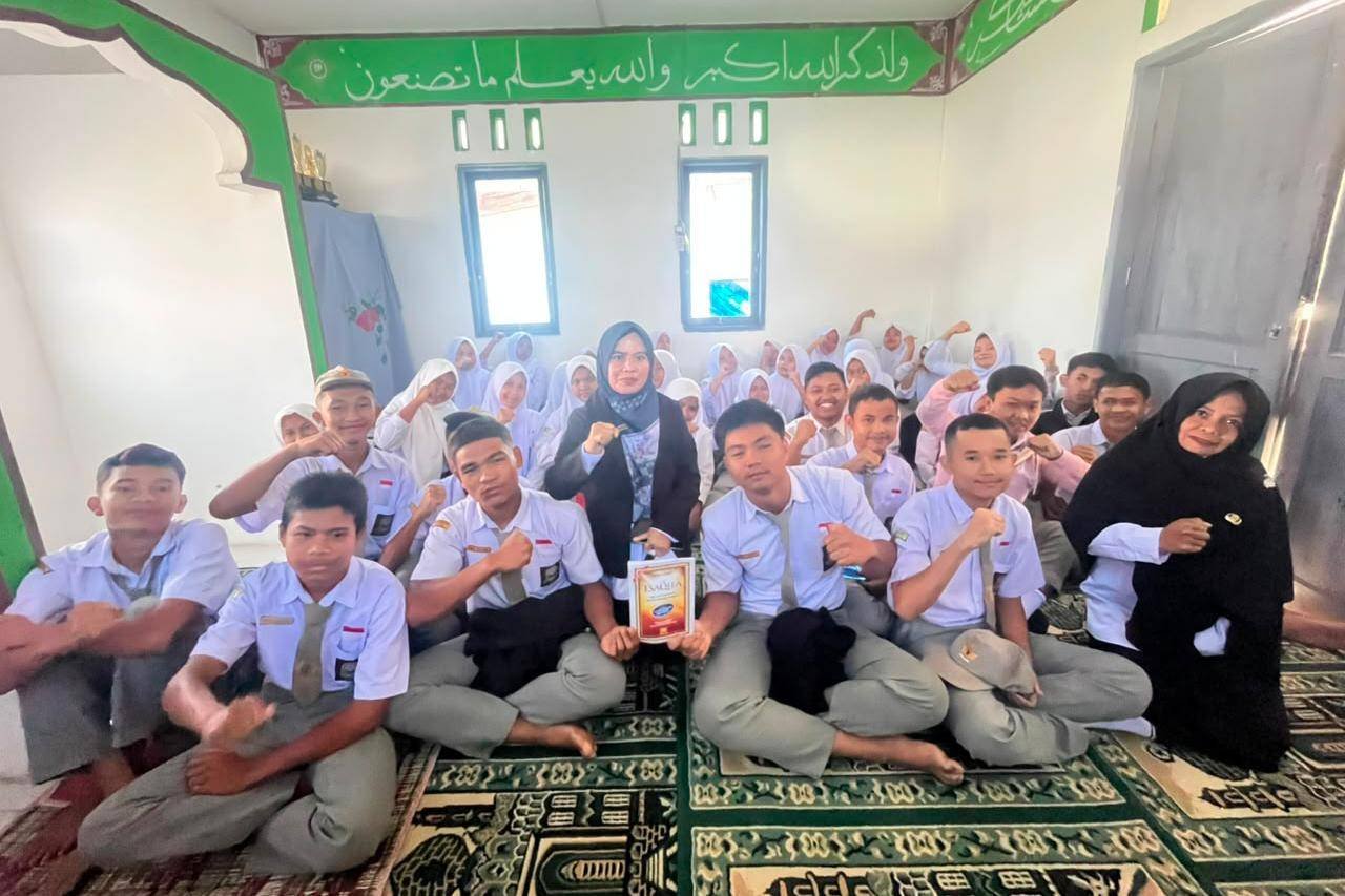 Perkuat Literasi Al-Qur’an SMAN 1 Sumbul, KUA dan PAI Laksanakan BRUS melalui Metode TSAQIFA