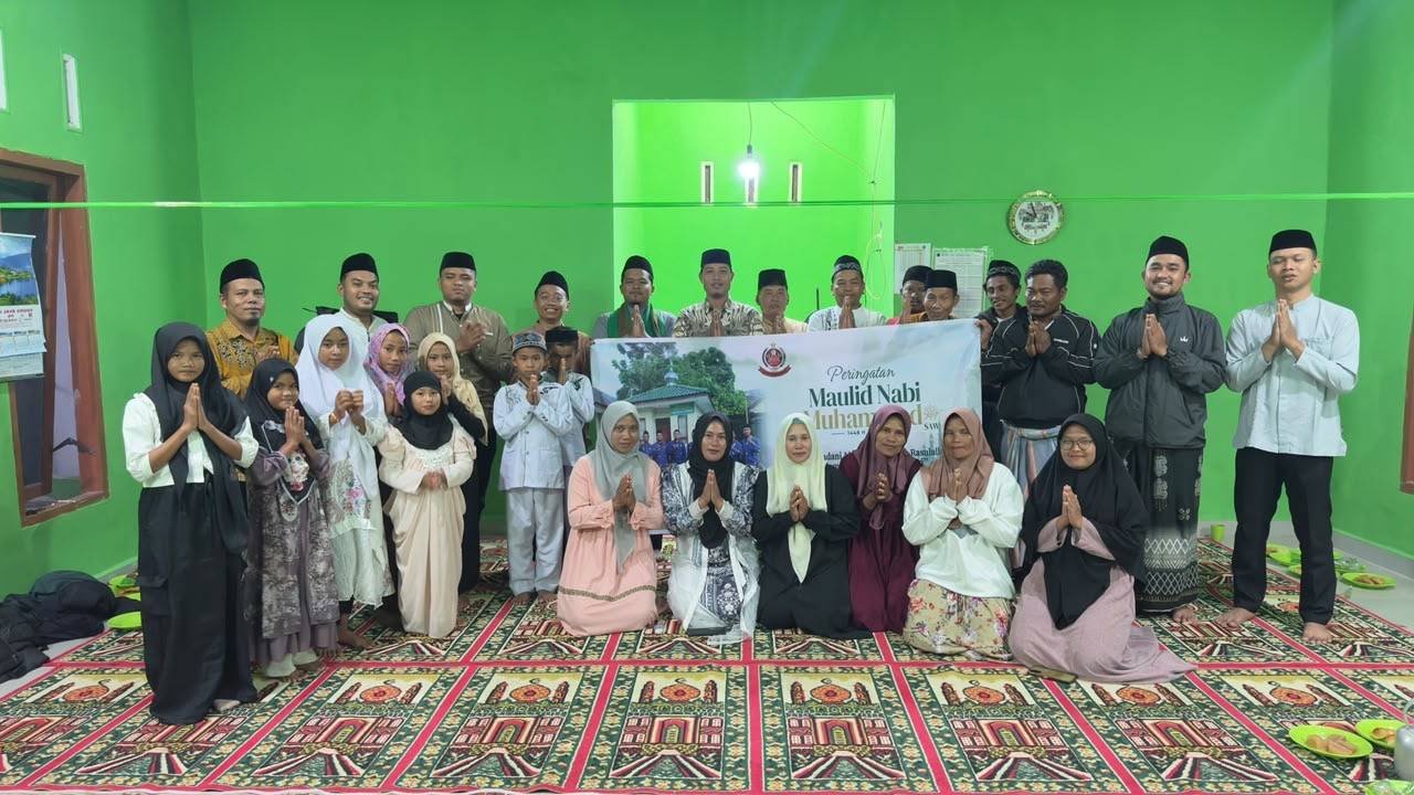 Menembus Jalan Pegunungan, Menyebarkan Cahaya Dakwah: Penghulu se-Kabupaten Toba Peringati Maulid Nabi di Borbor