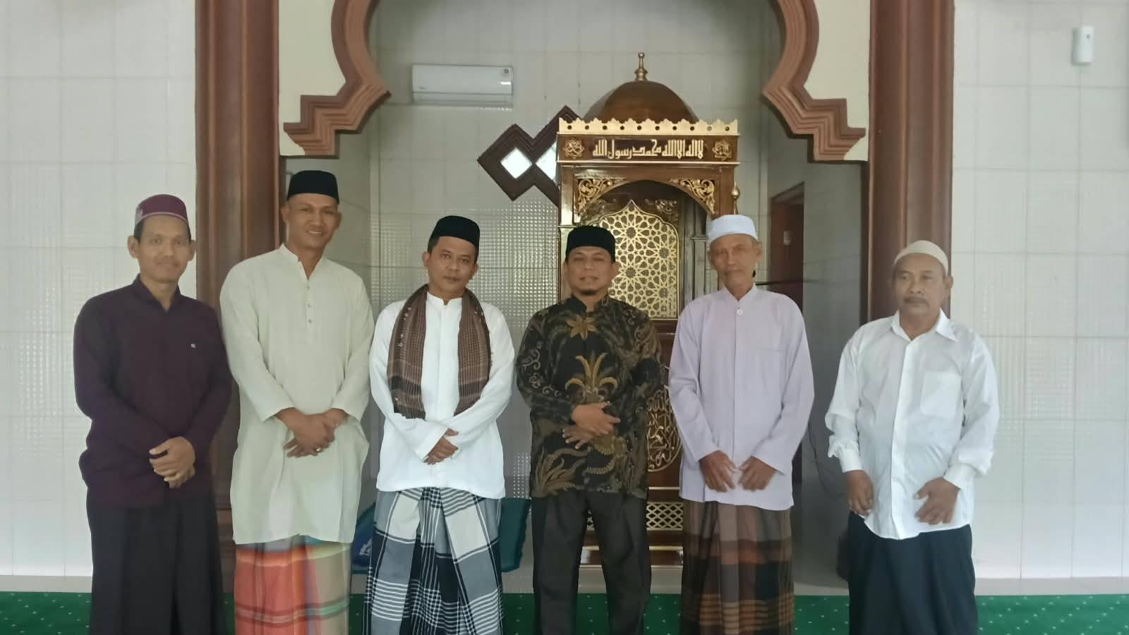 Dekatkan Pelayanan Publik, KUA Aek Ledong Safari Jum’at Di Masjid At Taqwim Desa Ledong Barat