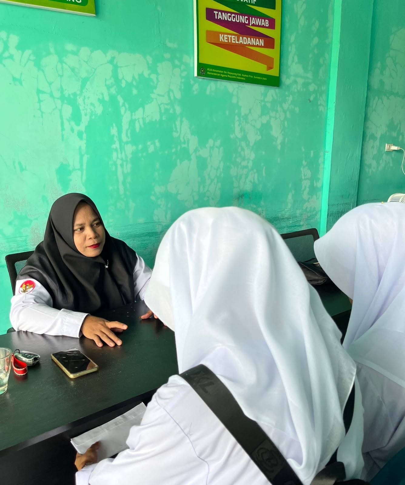 KUA Sei Kepayang Terima Kunjungan Edukatif Remaja Masjid, Antar Undangan Maulid