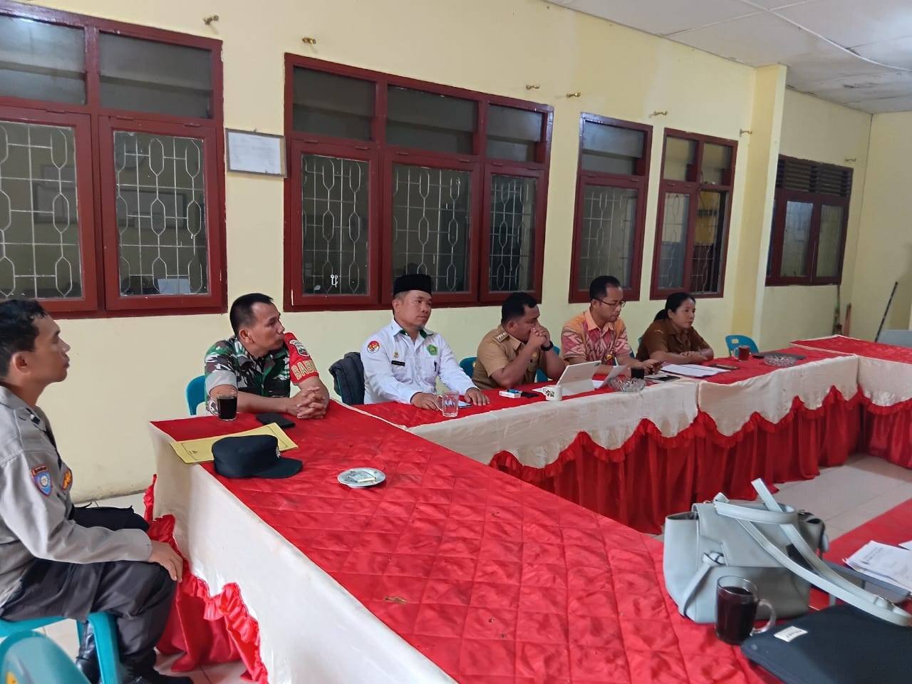 Perkuat Sinergi Lintas Sektor, Kepala KUA Tigalingga Dukung Pelaksanaan Bulan Imunisasi Anak Sekolah