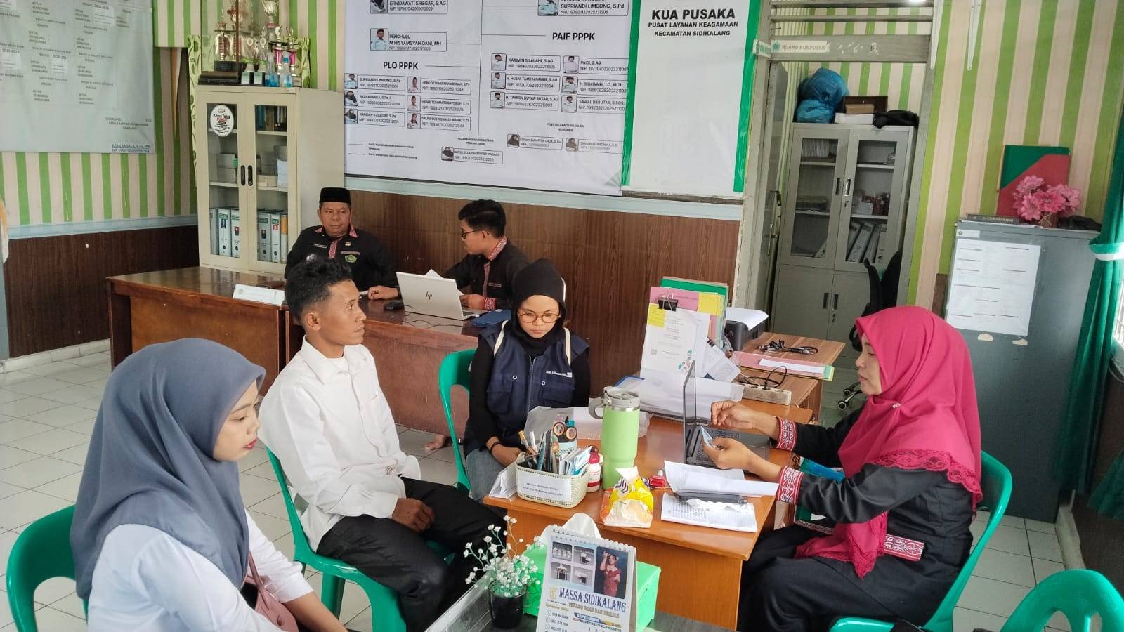 Catin di Bawah 21 Tahun: KUA Sidikalang Pastikan Izin Orang Tua bagi Catin Sesuai Ketentuan