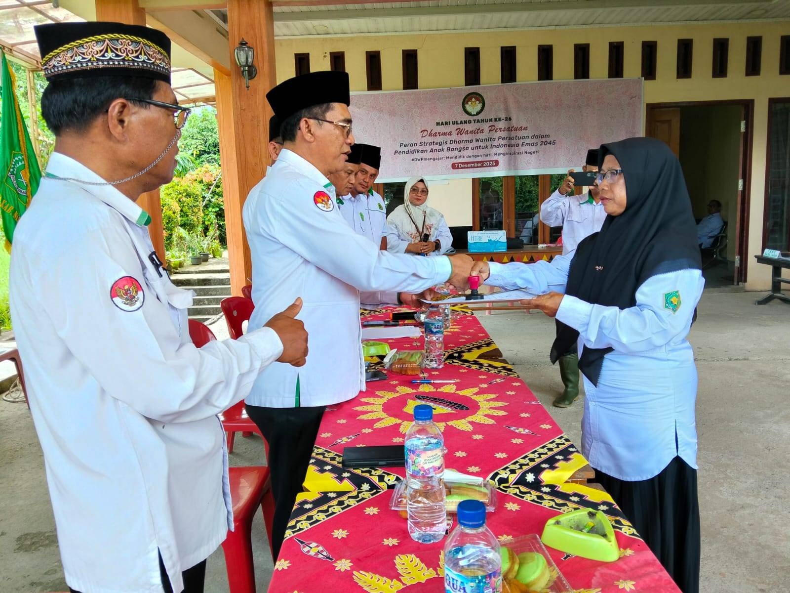 Serah Terima Jabatan Kepala KUA Alasa, Perempuan Pertama Pimpin KUA di Nias Utara