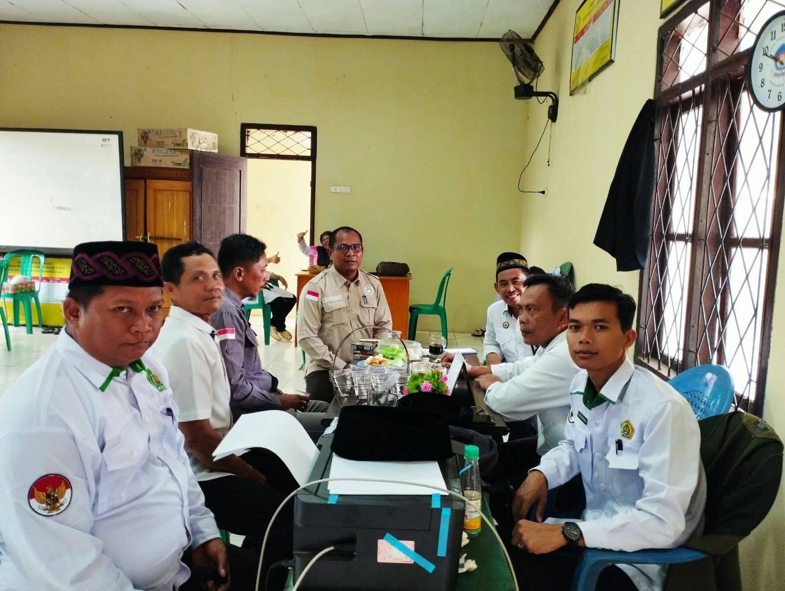 KUA Mataram Baru Sambut Tim Kemenag dan BPN untuk Pengukuran Tanah Wakaf