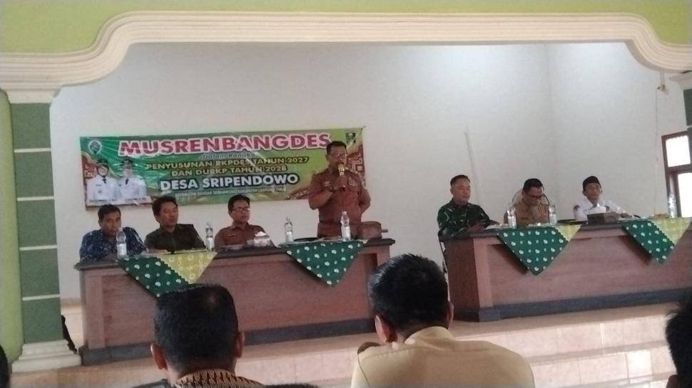 Penyuluh Agama Wakili Kepala KUA Hadiri Musrenbangdes Sripendowo