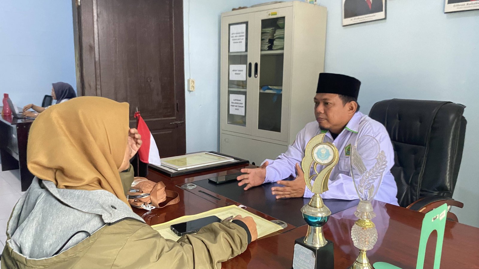 Perkuat Program Ekoteologi, Ka. KUA Aek Ledong Koordinasi Dengan Dinas Pertanian Kecamatan Aek Ledong
