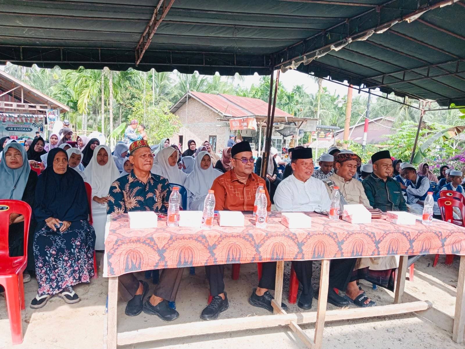 Semai Cinta Rasul Sejak Dini, Kepala KUA Sei Kepayang Dampingi Kakan Kemenag Hadiri Maulid Nabi di RA Arrahman