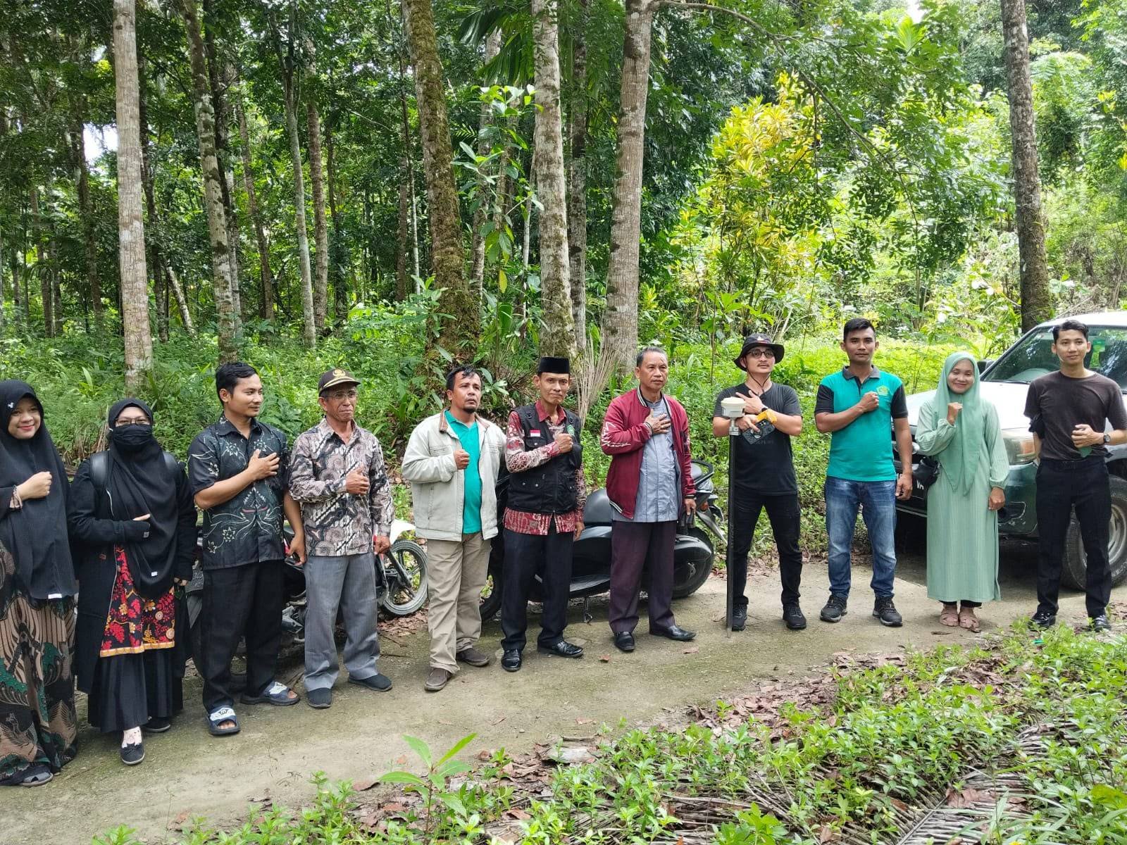 Sinergi KUA Sawo dan BPN Kab. Nias dalam Pengukuran Tanah Wakaf