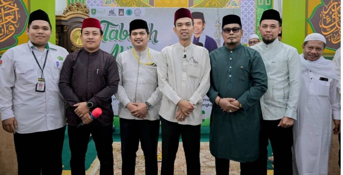 Perkuat Iman dan Persatuan, KUA Pinggir Ikuti Tabligh Akbar Bersama Ustadz Abdul Somad