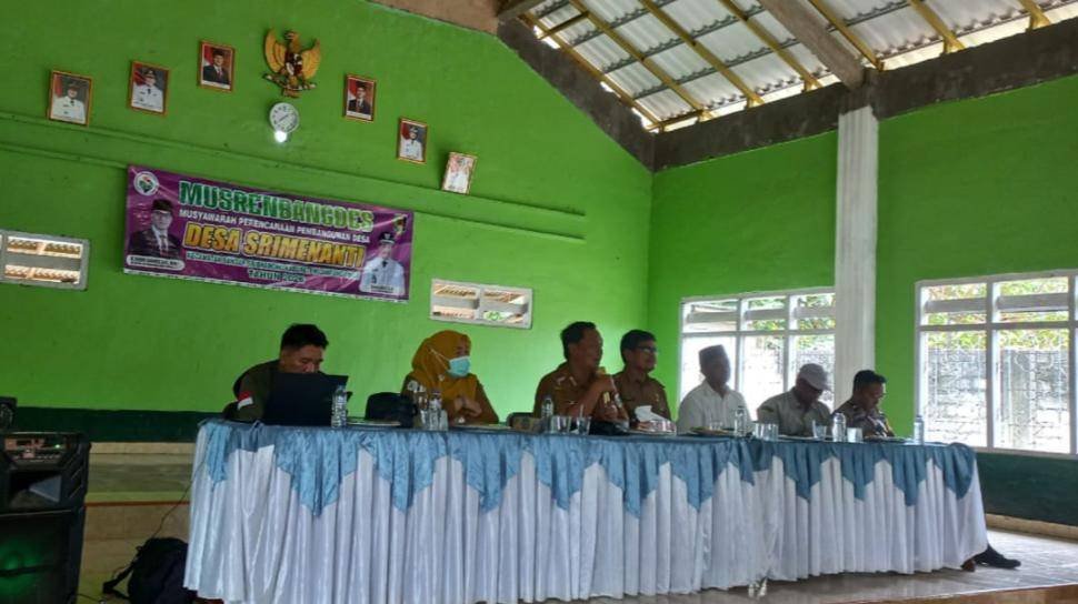 Penyuluh Agama Wakili KUA Hadiri Musrenbangdes Srimenanti