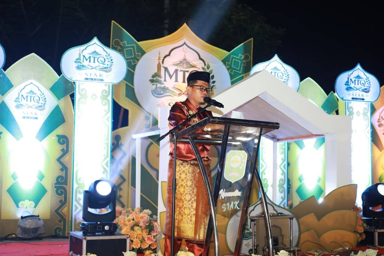 Mengawali MTQ dengan Doa, Kepala KUA Kecamatan Siak Panjatkan Harapan dan Keberkahan”