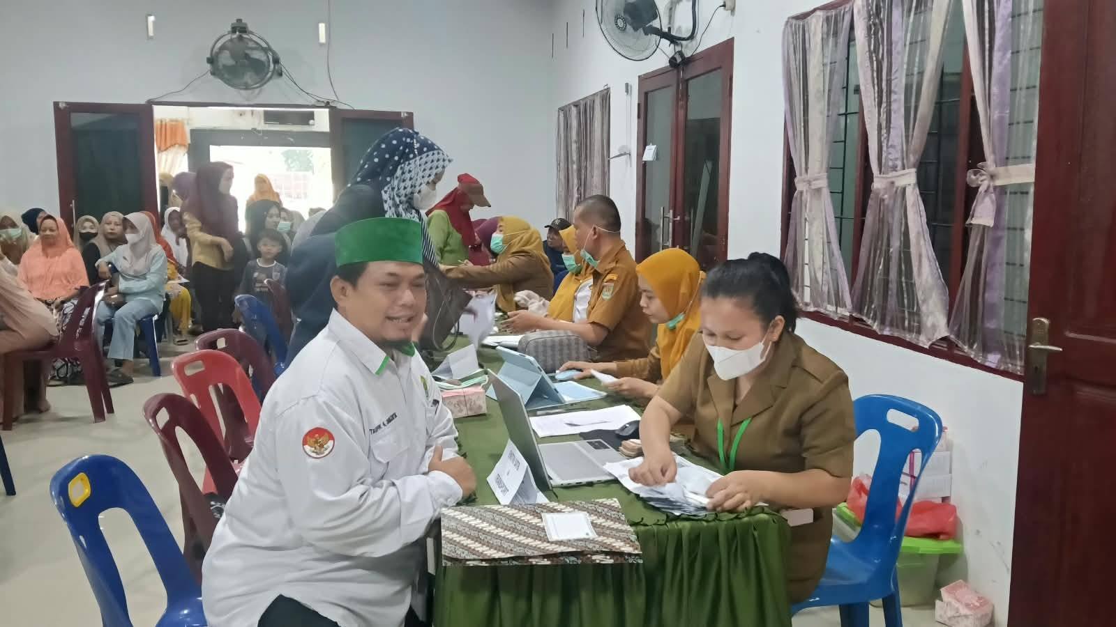 Dukung Derajat Kesehatan Masyarakat, Ka. KUA Hadiri Dan Sukseskan CKG Puskesmas Aek Ledong