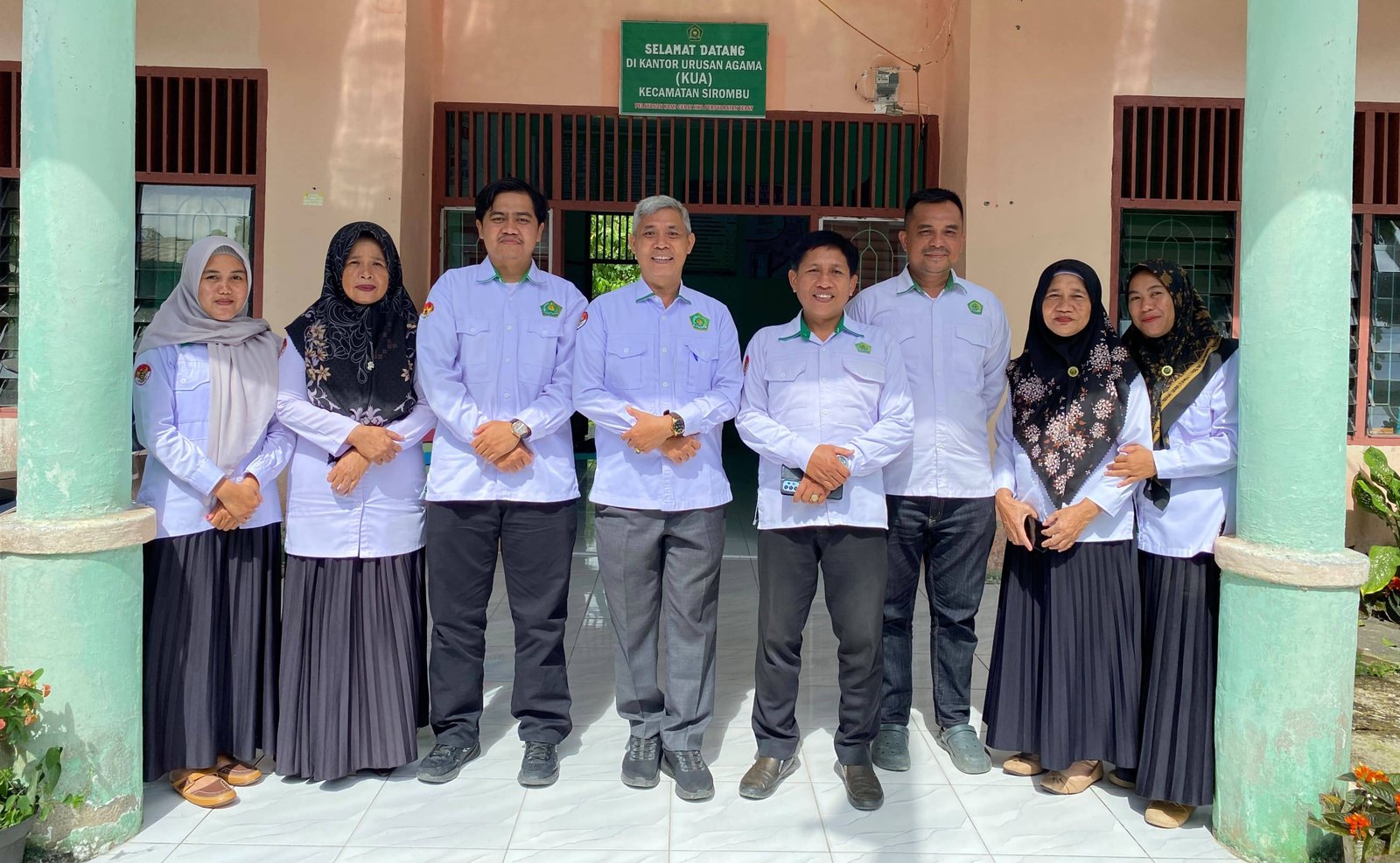 Tingkatkan Mutu Pelayanan, Kemenag Nias Barat Laksanakan Monev di KUA Sirombu