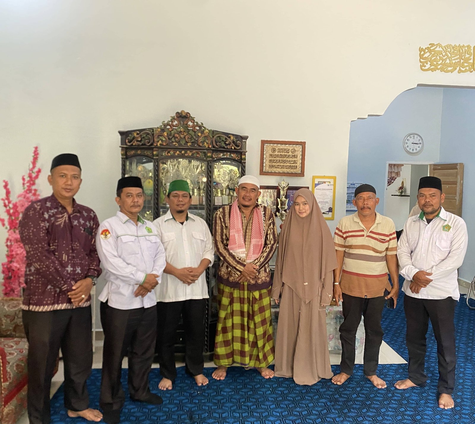 Apresiasi Generasi Muda, KUA Aek Ledong Hadiri Pelepasan Study ke Universitas Al-Azhar Kairo