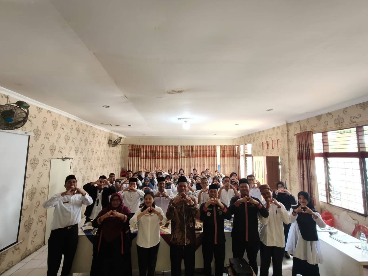 Akselerasi BRUS, KUA Sidikalang Ajak Guru PAI Kenali Potensi dan Perkuat Spiritual Pelajar