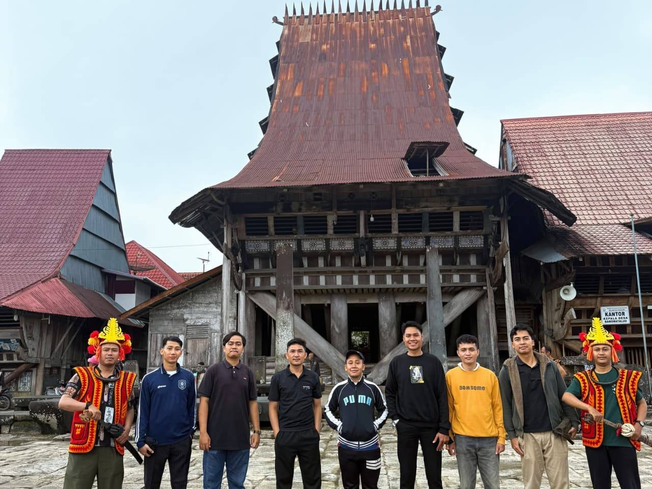 Jelajahi Warisan Bawomataluo, KUA Sidikalang Dorong Moderasi Beragama Berbasis Budaya dan Pemberdayaan Masyarakat