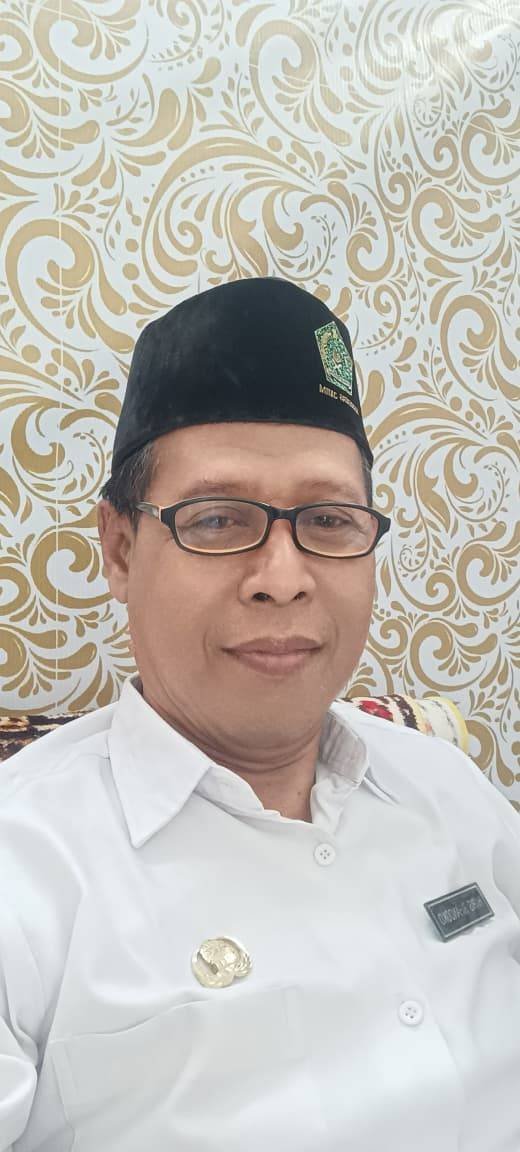 Membumikan Nilai Kesantrian di Tengah Perubahan Zaman 
