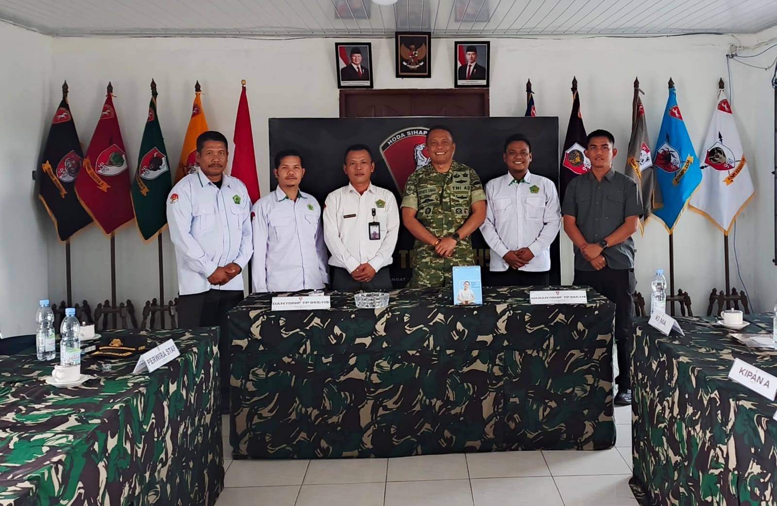 Canangkan Magrib Mengaji, KUA Doloksanggul Ajak Prajurit TNI Batalyon Hoda Sihapaspili