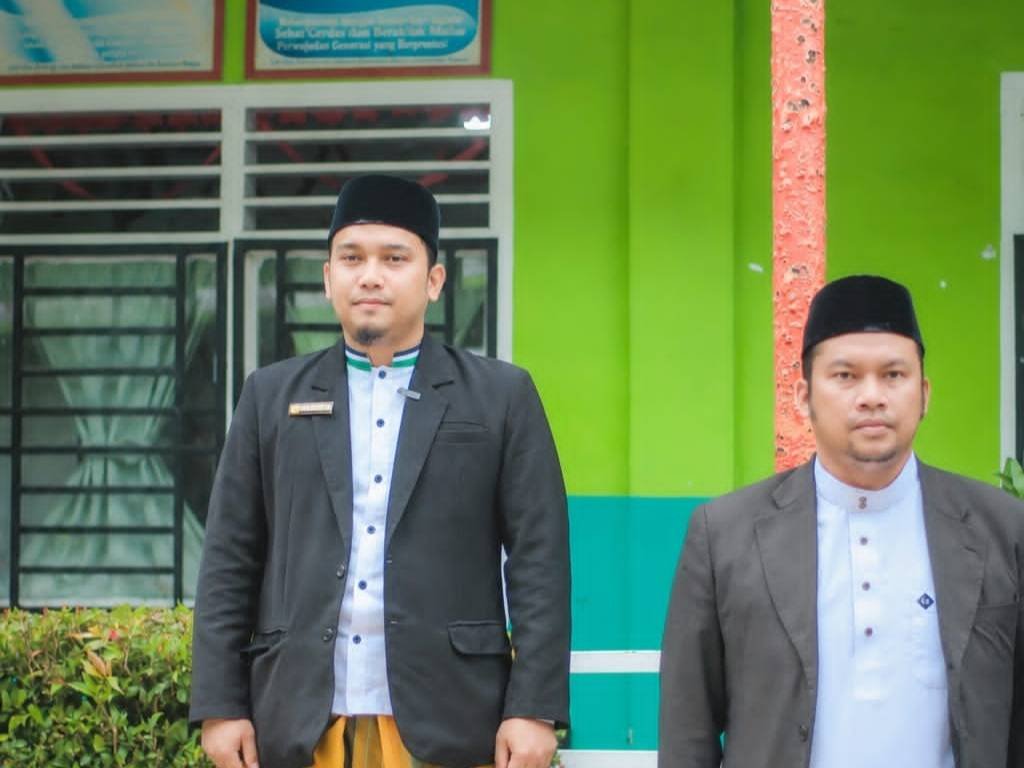 Pimpin Upacara Hari Santri 2026, Kepala KUA Berastagi Bacakan Amanat Menteri Agama