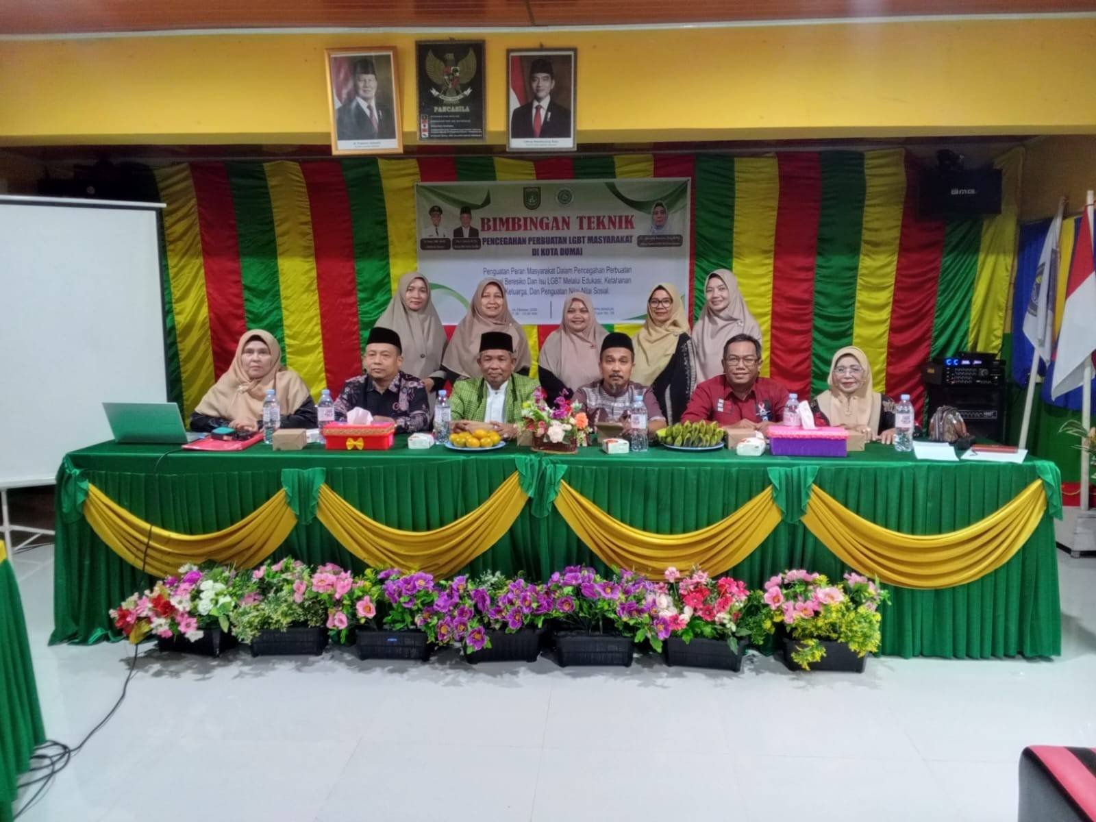 Kepala KUA Bukit Kapur Jadi Narasumber Bimtek Pencegahan LGBT yang Digelar MUI Dumai
