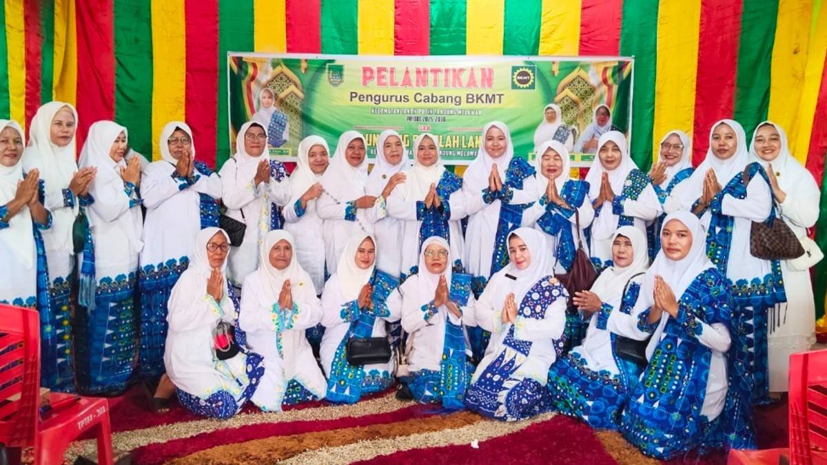 Kepala KUA Pandu Doa, Penyuluh Agama Dilantik sebagai PC BKMT: Wujud ASN Kemenag Berdampak