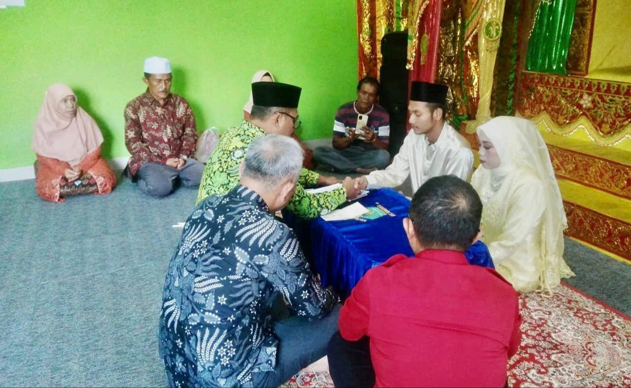 Pernikahan Mualaf di KUA Dumai Kota Hadirkan Makna Penerimaan dan Kerukunan
