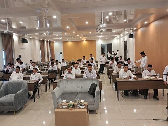 Kepala KUA Curup Tengah Ikuti Uji Kompetensi Jabatan Fungsional Penghulu