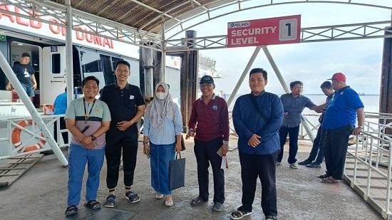 Kepala KUA Kec. Pinggir dan Staf Ikut Persiapkan Proses Keberangkatan Jemaah Haji Duri