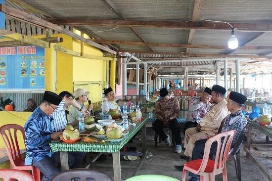 Penghulu KUA Rupat Utara Indra, S.HI Ikuti Pembinaan Kepegawaian Bersama Ka. Kanwil Kemenag Riau