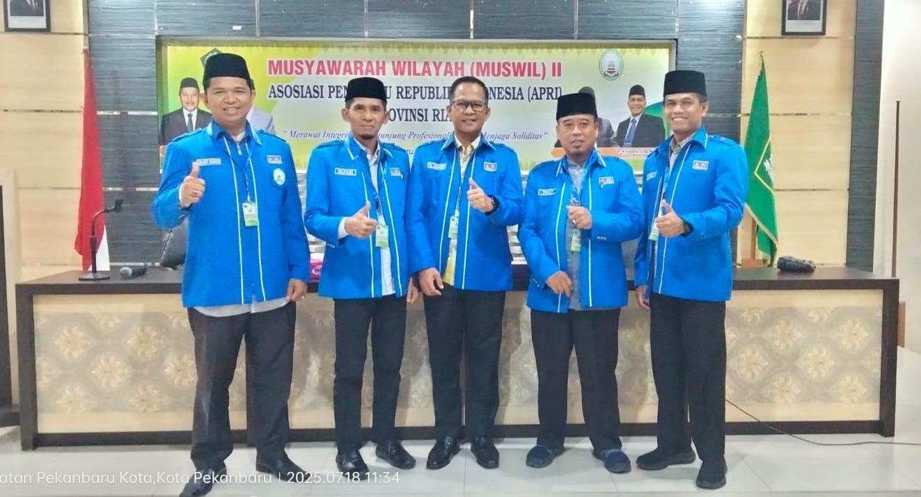 Pengurus APRI Kemenag Kampar Hadiri Muswil II APRI Riau