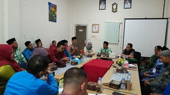 KUA Pinggir Ikuti Rapat Persiapan HUT RI ke-80 Tingkat Kecamatan