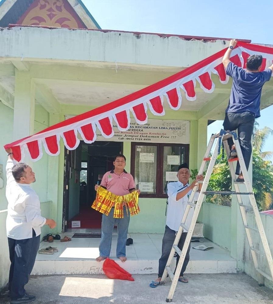 KUA Lima Puluh Sambut HUT ke-80 RI dengan Goro