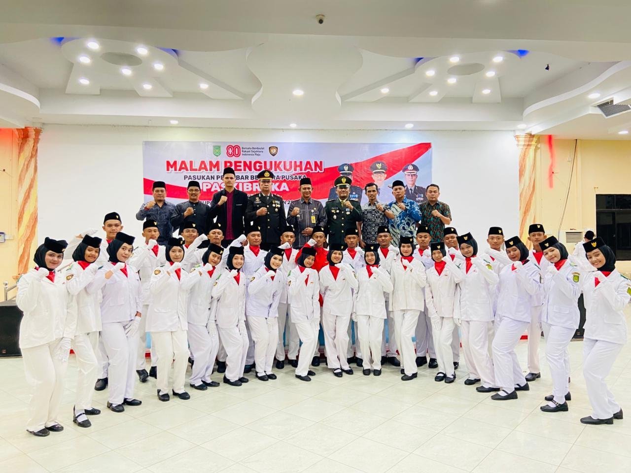 KUA Kateman Hadiri Pengukuhan Paskibraka, Penghulu Pimpin Doa