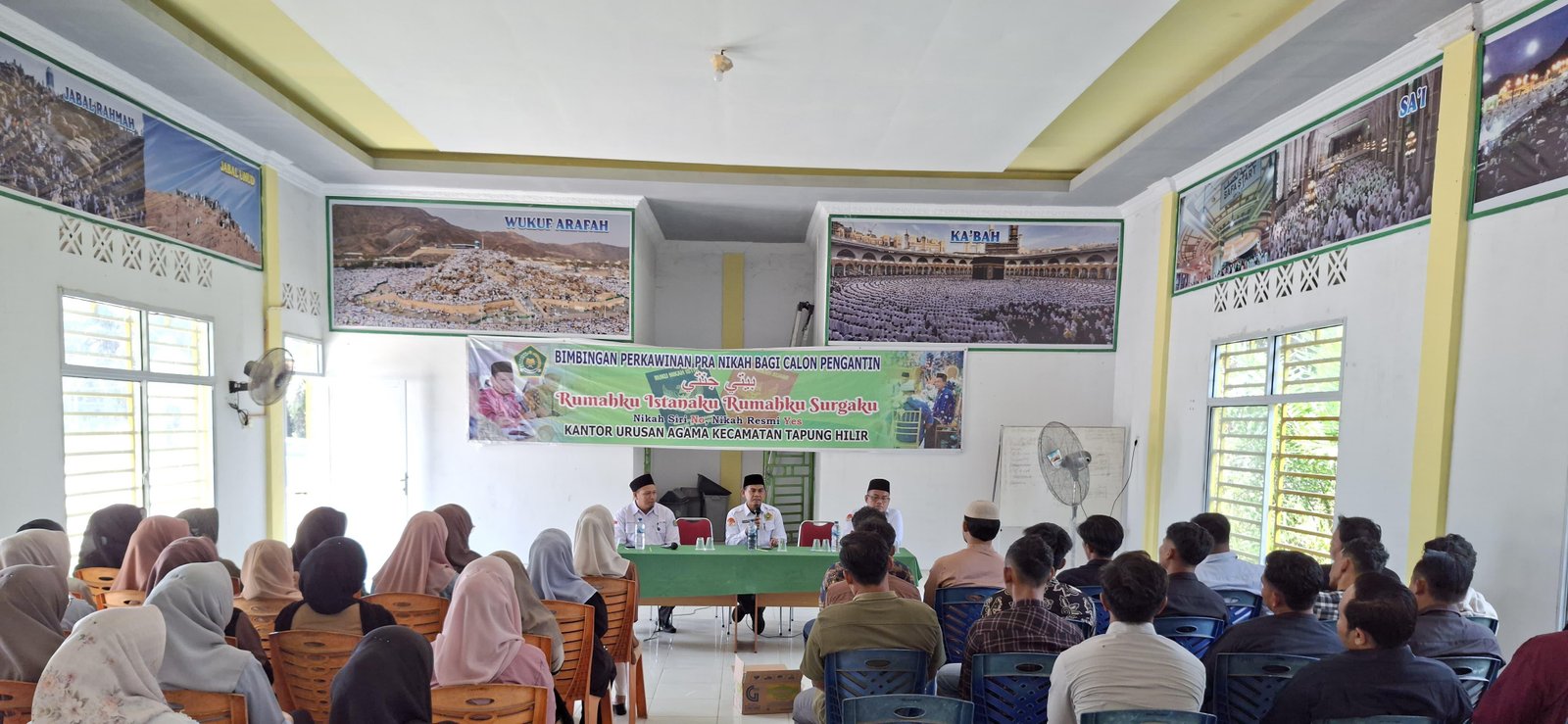 KUA Tapung Hilir Gelar Bimbingan Perkawinan Pra Nikah untuk 30 Pasang Catin