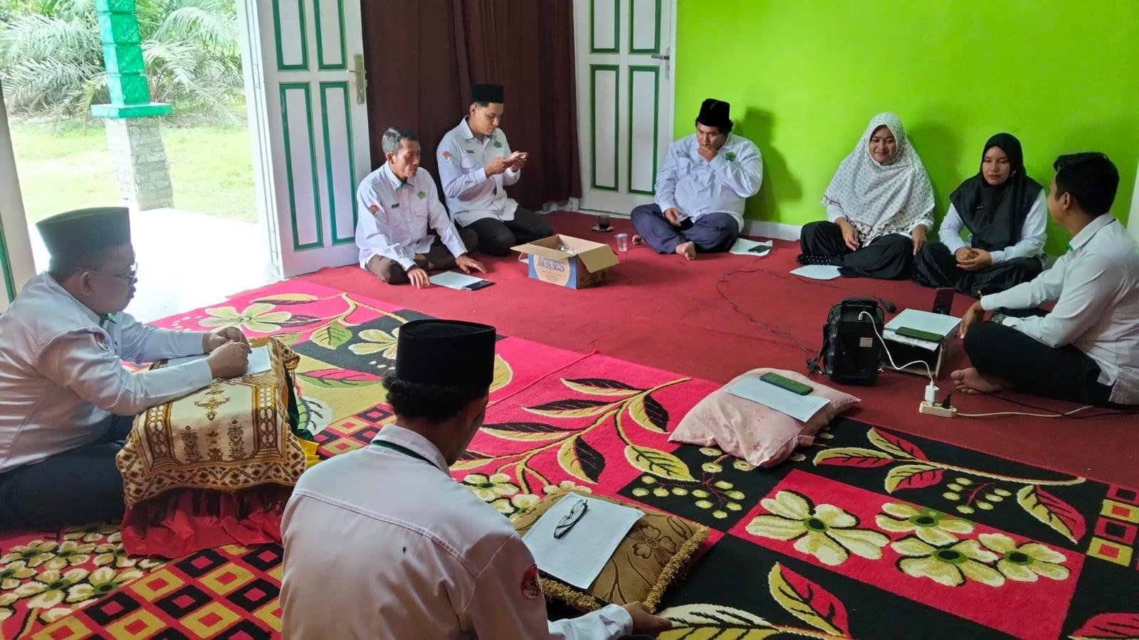 Doa dari KUA Lubuk Batu Jaya: Harapan Pulihnya Indonesia