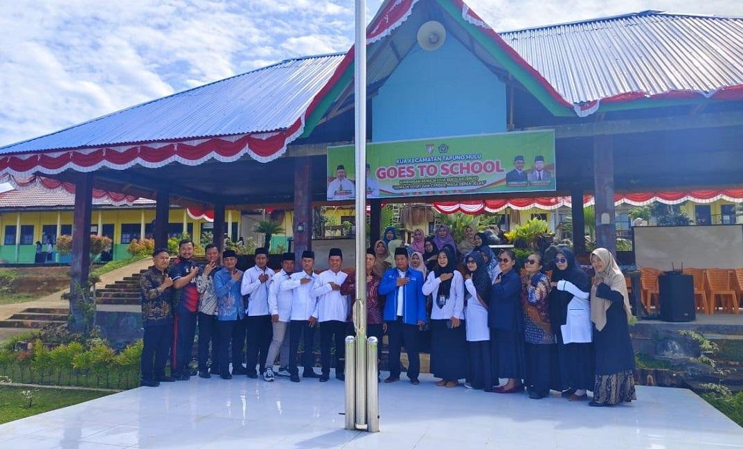 Generasi Berakhlak: KUA Tapung Hulu Sosialisasikan BRUS di SMAN 3 Tapung Hulu