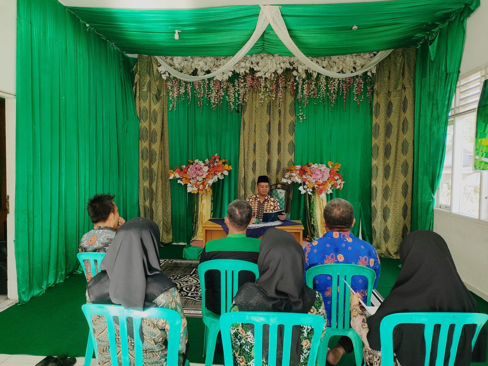 KUA Ujan Mas Laksanakan Rapat Perdana Setelah Pelantikan