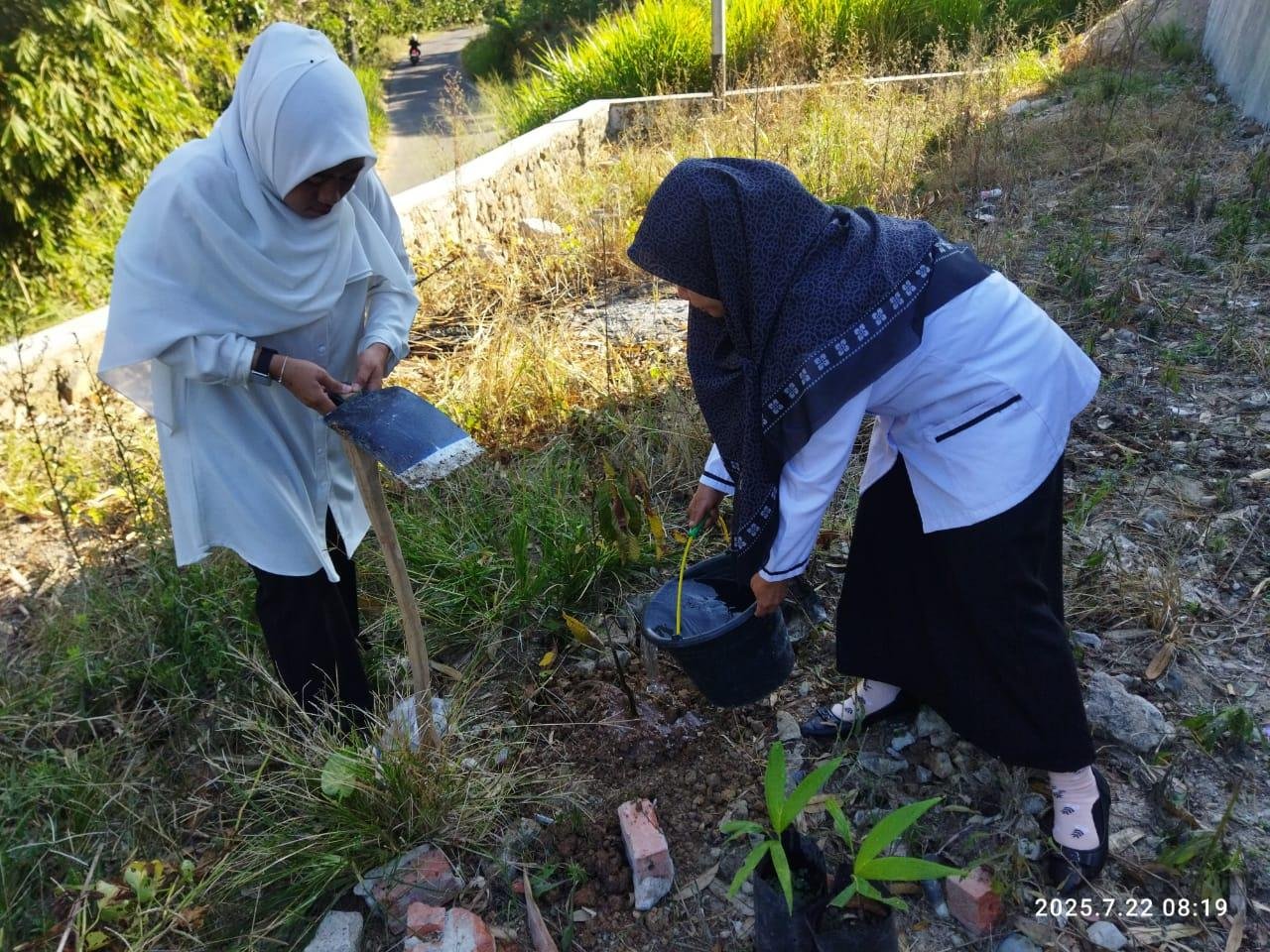 Dukung Ekoteologi Penyuluh KUA Muara Kemumu Laksanakan Penanaman Pohon
