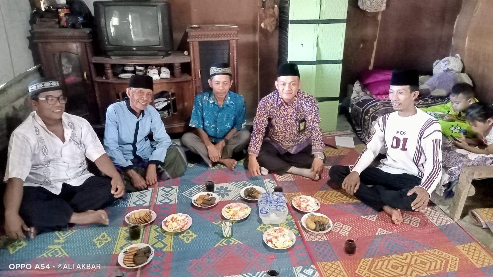 Kepala KUA Bermani Ilir Sosialisasikan Akta Ikrar Wakaf