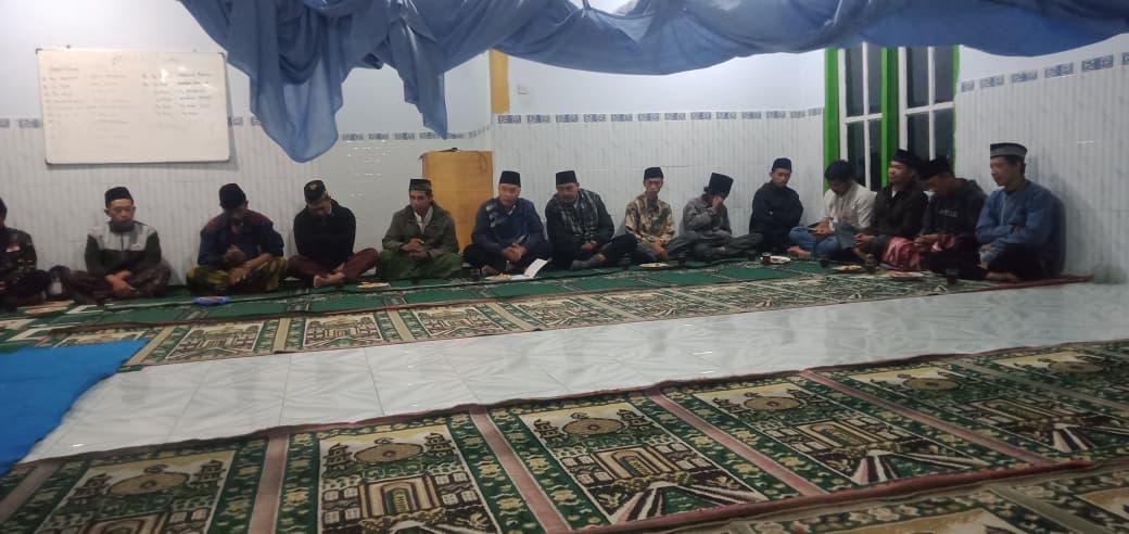KUA Sindang Kelingi Ajak Jamaah Majelis Taklim Kayu Manis Jadikan Rabiul Awal Momentum Cinta Rasul