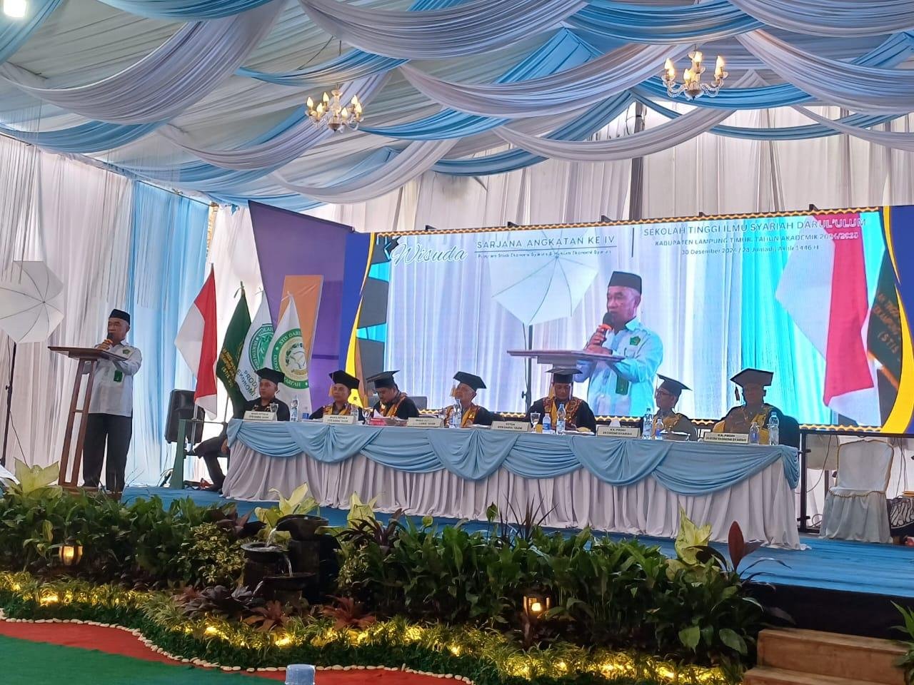 Kepala KUA Sekampung Hadiri Wisuda IV STIS Darul Ulum Sekampung