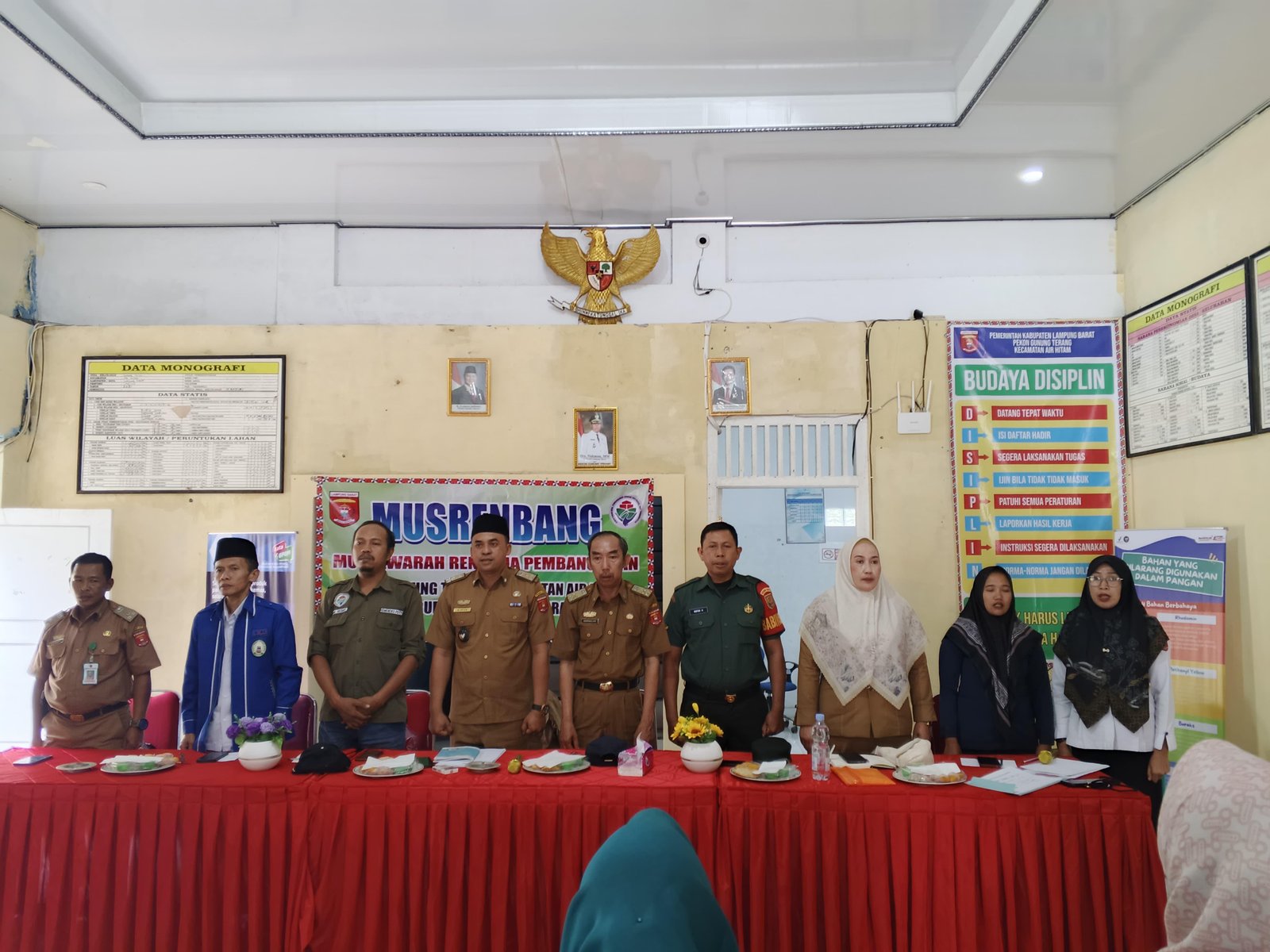 KUA AIR HITAM Usulkan Pagar Pembatas Jalan  dalam Musrenbang Pekon.