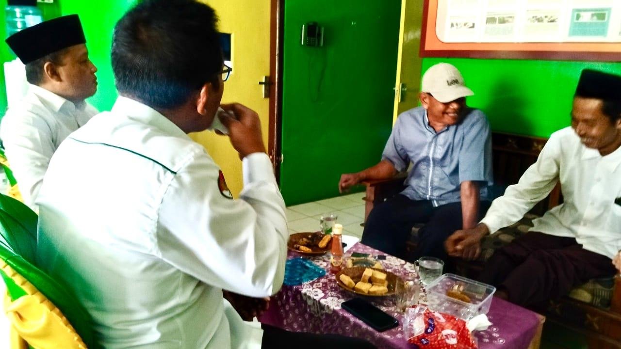 Sosialisasi PMA No. 30 Tahun 2025: Penghulu PPPK KUA Sekampung Udik Gaungkan Pentingnya Tertib Administrasi Pernikahan